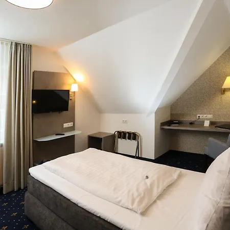 Hotel Zur Linde 2* Kirchlinteln